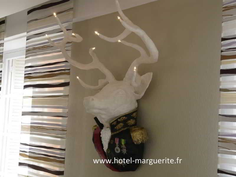 אורליאן Hotel Marguerite מראה חיצוני תמונה